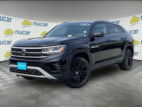 Used 2023 Volkswagen Atlas Cross Sport SE AWD/4WD image 3