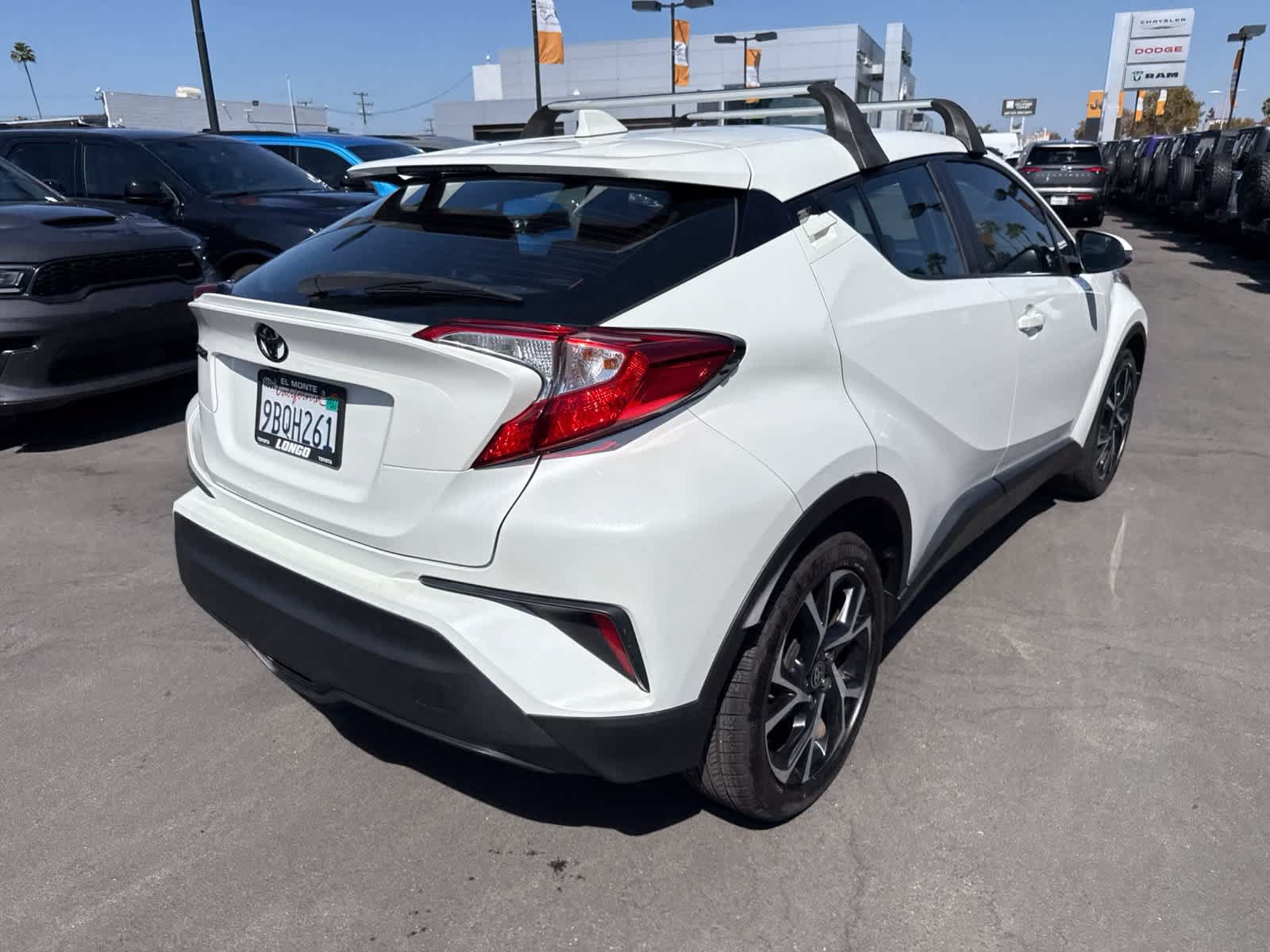 Used 2021 Toyota C-HR XLE FWD image 13