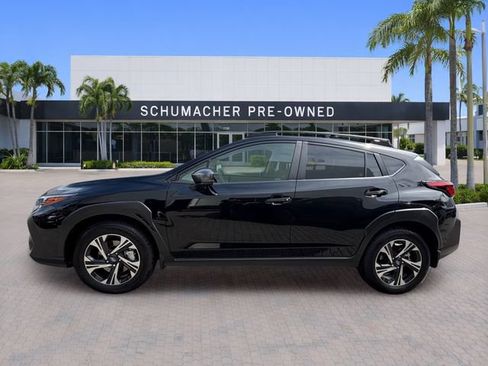 Used 2025 Subaru Crosstrek 2.5i Premium AWD/4WD image 4