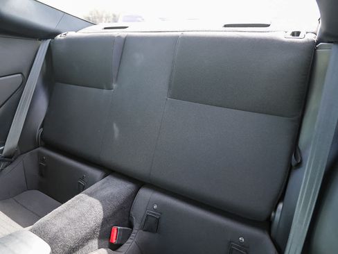 Certified 2023 Toyota GR86 w/ ALL Weather Mat Package (TMS) RWD image 15