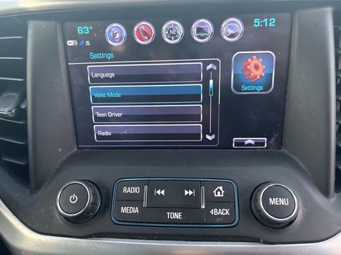 Used 2017 GMC Acadia SLT image 40