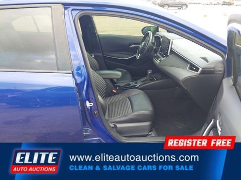 Used 2020 Toyota Corolla XSE image 10