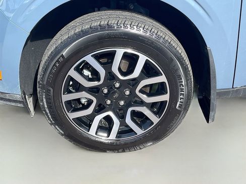 Used 2024 Ford Maverick Lariat w/ 4K Tow Package AWD/4WD image 31