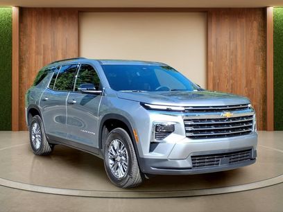 New 2026 Chevrolet Traverse LT w/ Driver Confidence Package