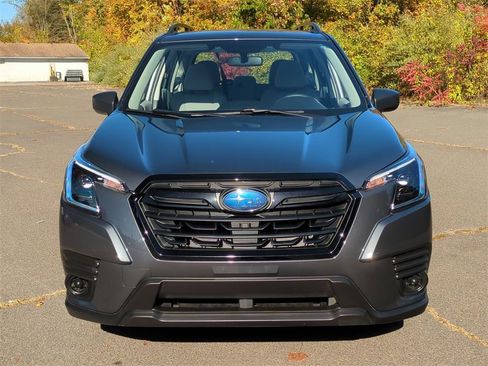Used 2023 Subaru Forester image 9
