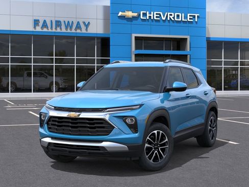 New 2026 Chevrolet TrailBlazer LT w/ Convenience Package AWD/4WD image 6
