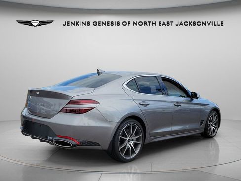 Used 2026 Genesis G70 2.5T Prestige image 5