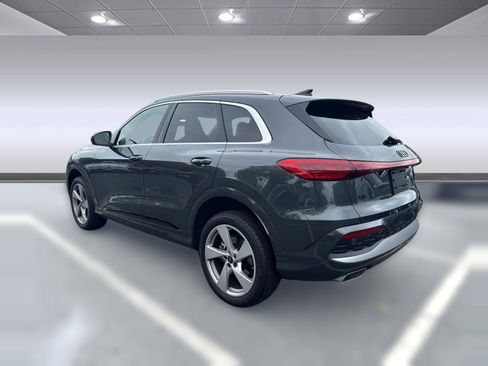 New 2025 Audi Q5 Premium Plus AWD/4WD image 42
