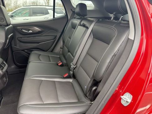 Used 2023 GMC Terrain SLT FWD image 21