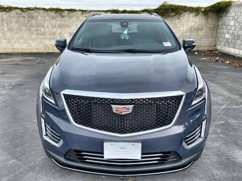 Certified 2025 Cadillac XT5 Sportv image 41