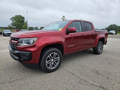 Used 2021 Chevrolet Colorado W/T w/ Custom Special Edition AWD/4WD image 3