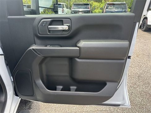 Used 2024 GMC Sierra 2500 Pro image 13