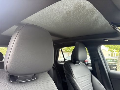 New 2026 Mercedes-Benz GLC 300 4MATIC image 19