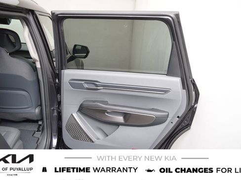 New 2026 Kia EV9 Wind image 13