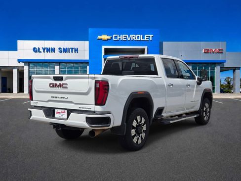 Used 2025 GMC Sierra 2500 Denali AWD/4WD image 7