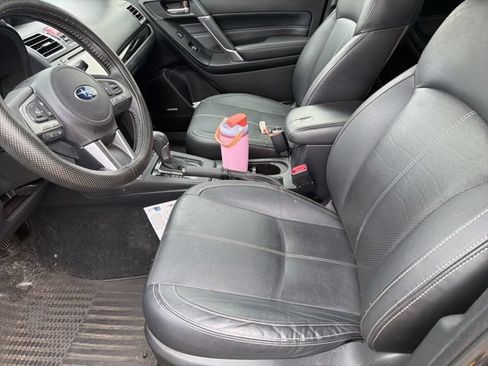 Used 2018 Subaru Forester 2.5i Touring w/ Popular Package #2 AWD/4WD image 5
