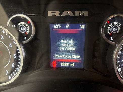 Used 2023 RAM 1500 Big Horn AWD/4WD image 24