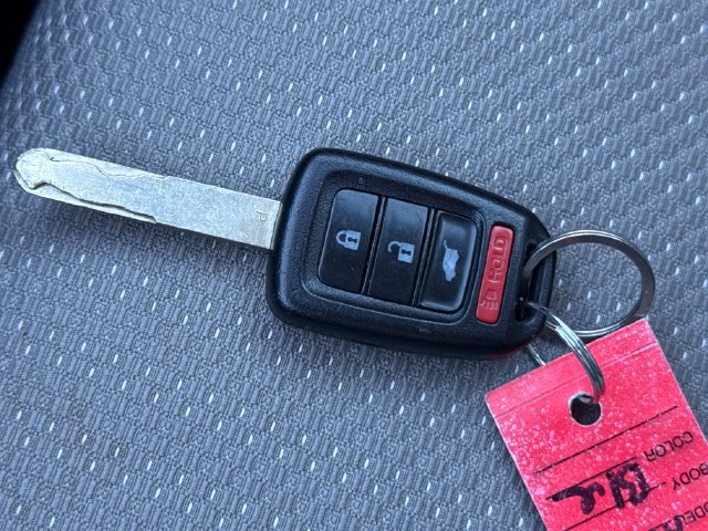 Used 2017 Honda HR-V LX image 29
