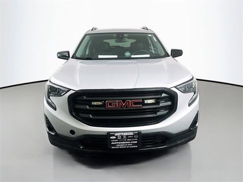 Used 2021 GMC Terrain SLT w/ Elevation Edition image 2