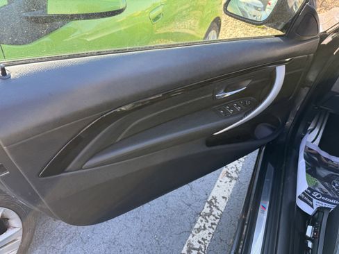 Used 2018 BMW 430i xDrive Convertible image 9