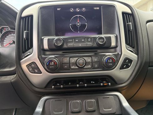 Used 2014 GMC Sierra 1500 SLT w/ Driver Alert Package AWD/4WD image 19