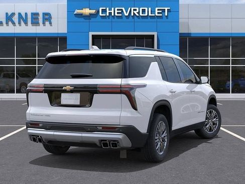 New 2026 Chevrolet Traverse LT w/ LPO, Floor Liner Package AWD/4WD image 4