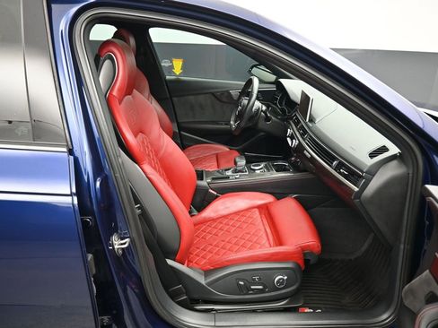 Used 2019 Audi S4 Premium Plus w/ Premium Plus Package image 44