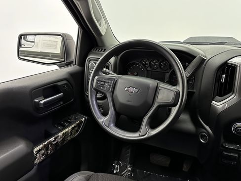 Used 2022 Chevrolet Silverado 1500 Custom Trail Boss w/ Realtree Special Edition image 22