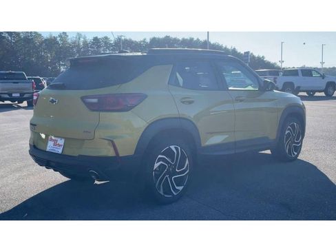 Certified 2024 Chevrolet TrailBlazer RS w/ Driver Confidence Package image 2