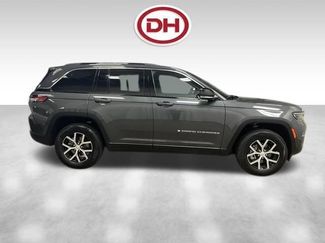 Used 2025 Jeep Grand Cherokee Limited w/ Trailer Tow Package video 2