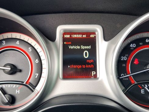 Used 2017 Dodge Journey Crossroad FWD image 15
