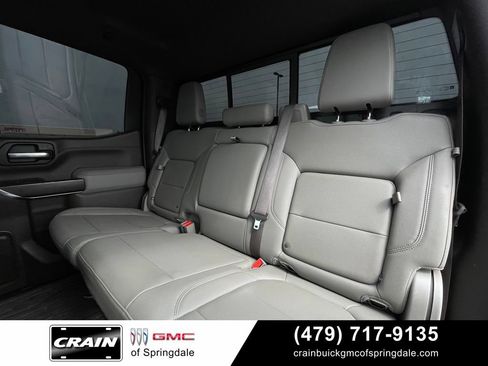 Used 2021 GMC Sierra 1500 SLT w/ SLT Premium Package AWD/4WD image 23