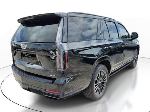 Used 2025 Cadillac Escalade Sport Platinum RWD image 2