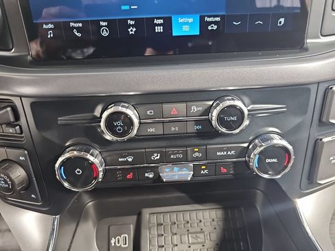 Used 2025 Ford F150 XLT w/ Equipment Group 302A MID AWD/4WD image 28