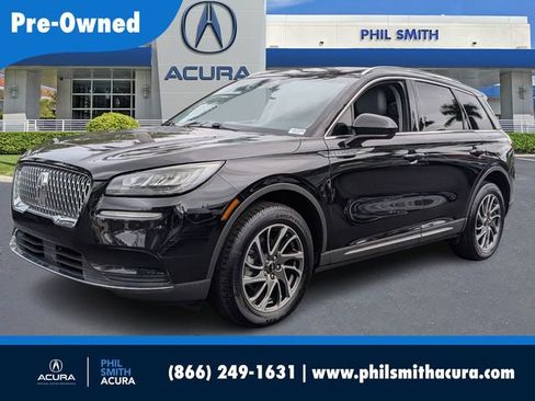 Used 2020 Lincoln Corsair FWD w/ Rear Removable Package Tray image 1