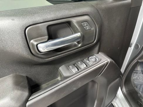 Used 2026 Chevrolet Silverado 2500 Custom w/ Z71 Off-Road Package AWD/4WD image 9