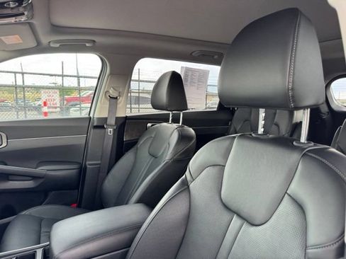 Used 2025 Kia Sorento X-Line EX AWD/4WD image 12