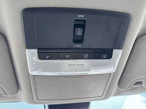 New 2026 Nissan Altima 2.5 SV w/ SV Special Edition Package image 37