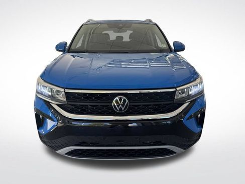 Used 2024 Volkswagen Taos SE FWD image 25