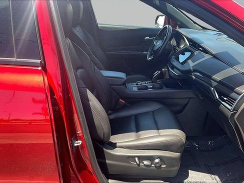 Used 2021 Cadillac XT4 Sport FWD image 7