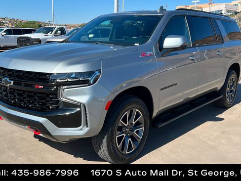 Used 2024 Chevrolet Suburban Z71 w/ Luxury Package AWD/4WD image 1