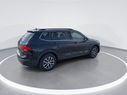 Used 2019 Volkswagen Tiguan SE FWD image 8
