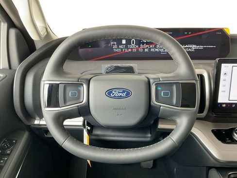 New 2026 Ford Expedition Active RWD image 10