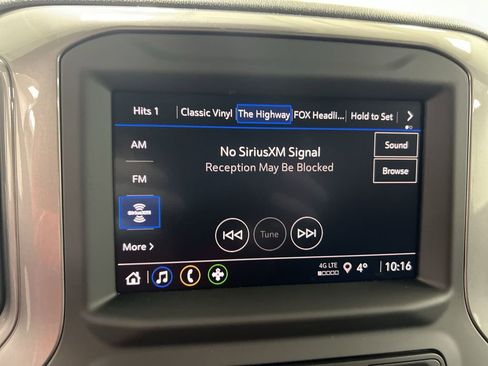 Used 2023 Chevrolet Silverado 1500 Custom image 13