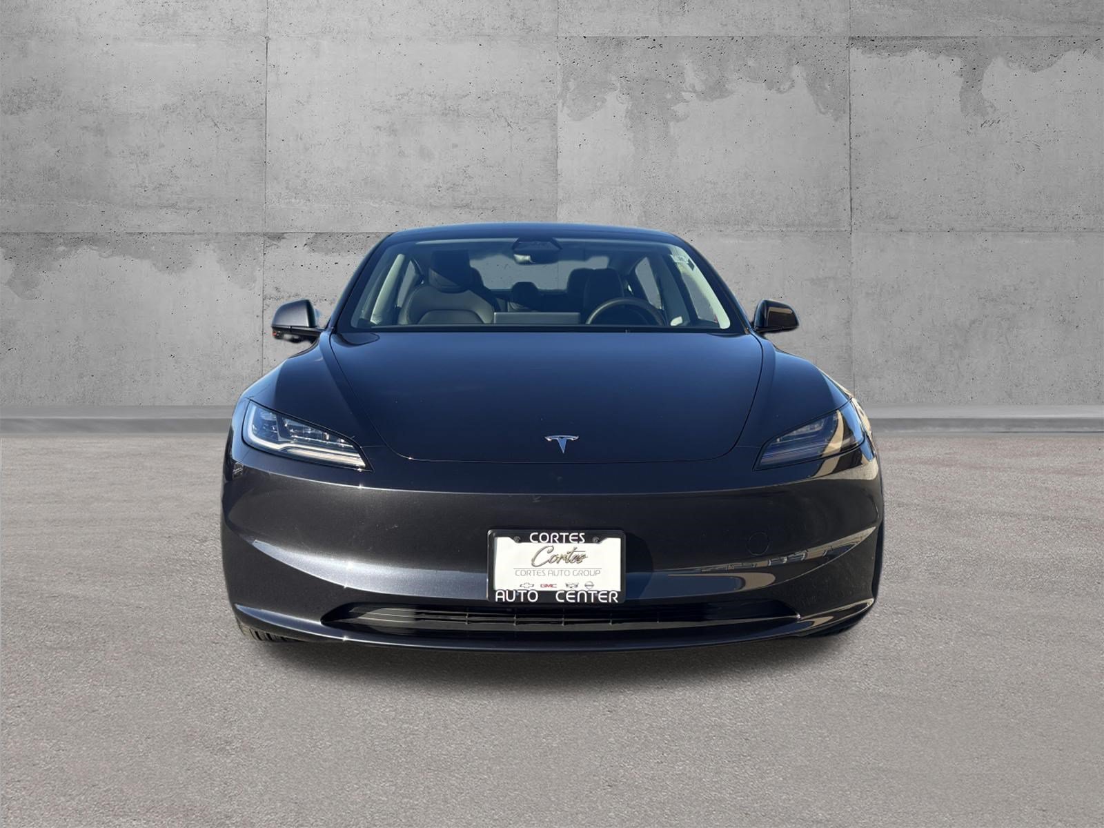Used 2025 Tesla Model 3 Long Range AWD/4WD image 2