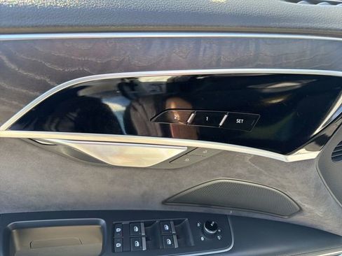 Used 2020 Audi A8 L 4.0T w/ Executive Package image 11