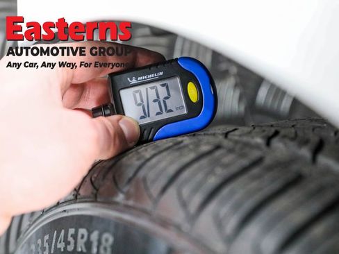 Used 2019 Toyota Camry XLE image 29