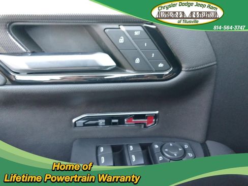 Used 2023 GMC Sierra 1500 AT4 w/ AT4 Preferred Package image 16