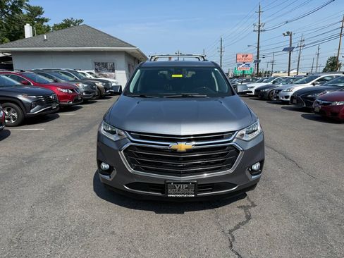 Used 2019 Chevrolet Traverse Premier AWD/4WD image 2