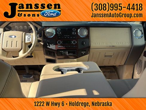 Used 2009 Ford F350 Lariat image 19